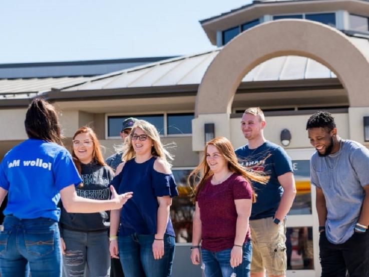 admissions tour group